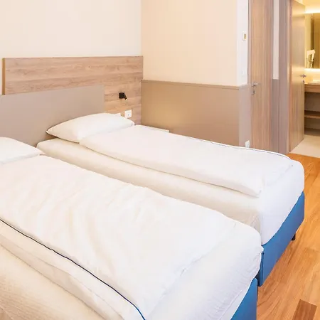 Olimpo Hotel Garda (Verona)
